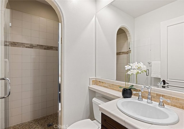 47 Via Alcamo, San Clemente, CA 92673 - bathroom featuring vanity, a stall shower, and toilet