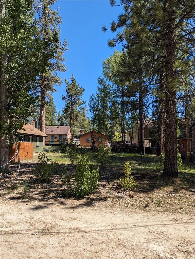 39424 Ruby Ln, Big Bear Lake, CA 92315