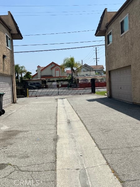 13753 Los Angeles St, Baldwin Park, CA 91706 - view of patio / terrace