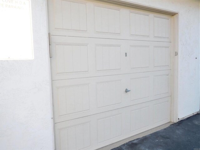 2556 Ocean Cove Dr, Cardiff By The Sea, CA 92007 - view of garage