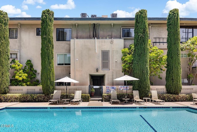 1245 S Orange Grove Blvd Unit 5, Pasadena, CA 91105 - view of community pool
