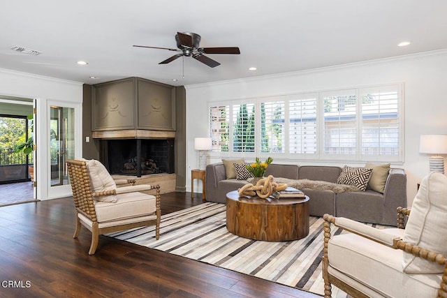 1245 S Orange Grove Blvd Unit 5, Pasadena, CA 91105 - living room with ornamental molding, light wood-type flooring, ceiling fan, recessed lighting, and a fireplace