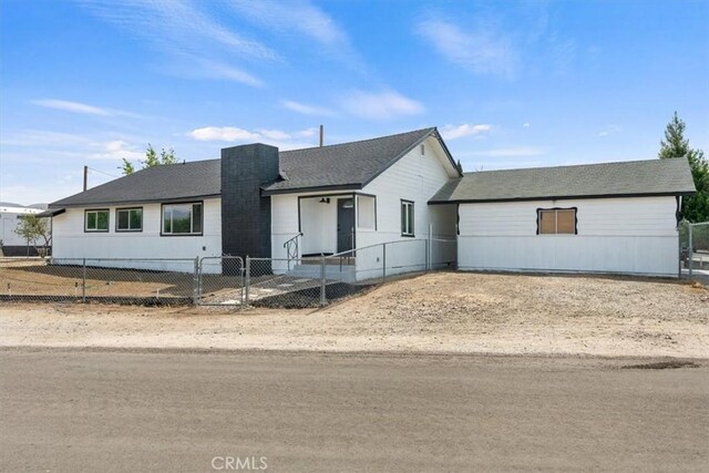 901 Hazelton St, Maricopa, CA 93252 - photo 4