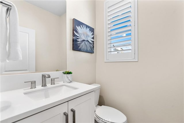25 Splendor Way, Rancho Mission Viejo, CA 92694 - bathroom featuring vanity and toilet