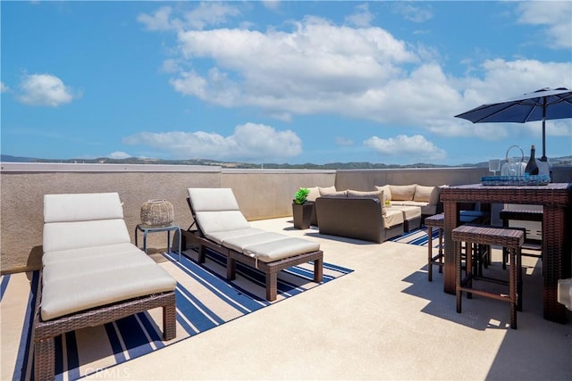 25 Splendor Way, Rancho Mission Viejo, CA 92694 - view of patio / terrace with outdoor lounge area and outdoor dining space