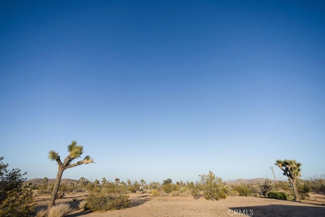 58382 Sunny Sands Dr, Yucca Valley, CA 92284 - view of yard featuring a mountain view