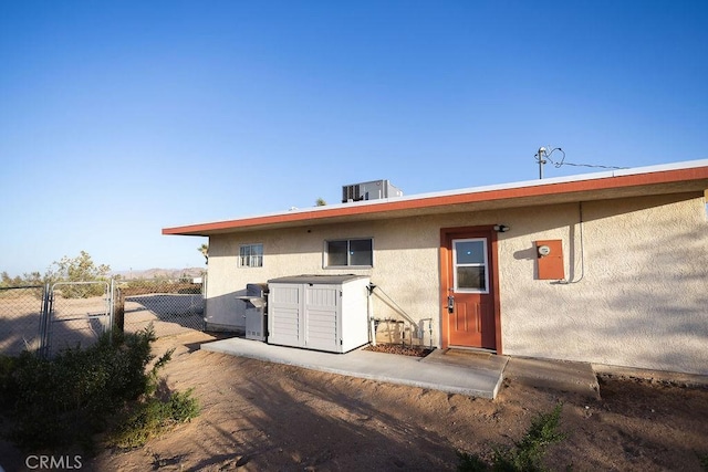 58382 Sunny Sands Dr, Yucca Valley, CA 92284 - back of house with stucco siding
