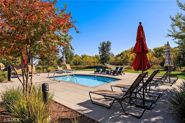 25863 Prospector Ct, Menifee, CA 92584 - view of swimming pool featuring a patio area