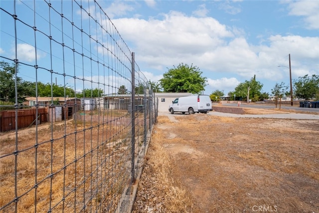 39026 11th St W, Palmdale, CA 93551 - view of yard