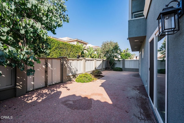 5331 Wavecrest Way, Oxnard, CA 93035 - fenced backyard featuring a patio