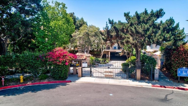 190 Del Mar Shores Ter Unit 24, Solana Beach, CA 92075 - view of gate