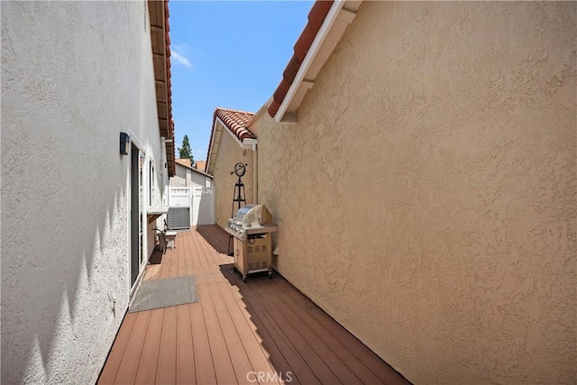 28052 Espinoza, Mission Viejo, CA 92692 - wooden terrace featuring area for grilling