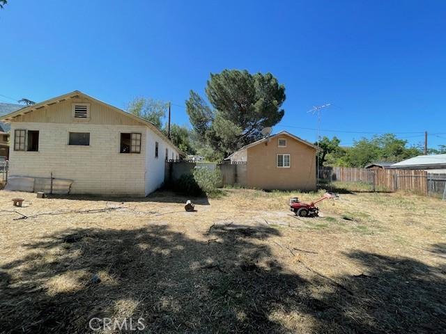 2968 Mill Creek Rd, Mentone, CA 92359 - view of yard