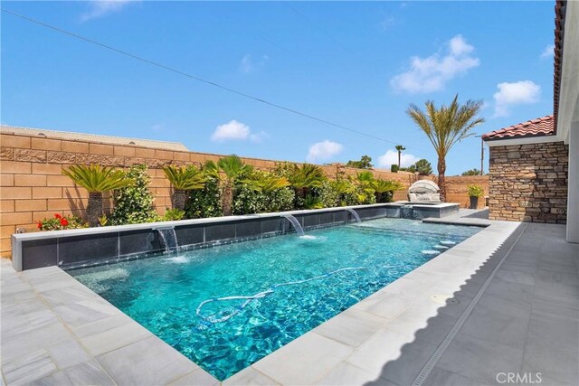 14258 Crow Rd, Apple Valley, CA 92307 - view of swimming pool with a fenced backyard