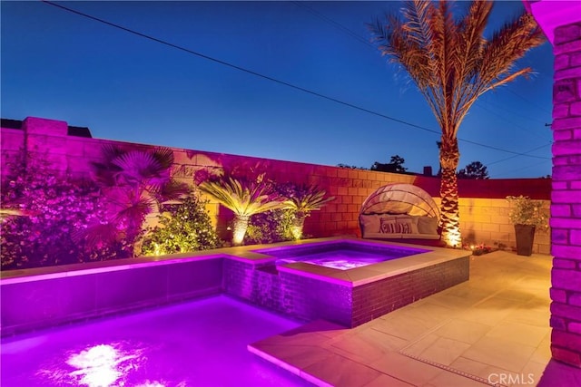 14258 Crow Rd, Apple Valley, CA 92307 - view of swimming pool featuring a patio and a pool with connected hot tub