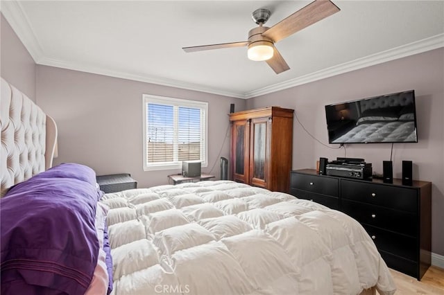 1126 W 13th St Unit 1, San Pedro, CA 90731 - bedroom featuring ornamental molding, light wood-type flooring, and a ceiling fan