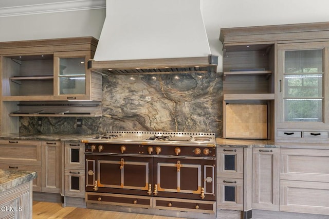 2112 Trentham Rd, Triunfo Pass-Point Mugu, CA 91361 - kitchen with custom range hood, open shelves, decorative backsplash, crown molding, and light wood-style floors