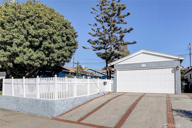 312 N Prospect Ave, Redondo Beach, CA 90277 - garage with concrete driveway