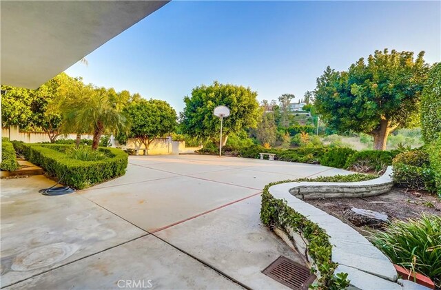 6604 Via Siena, Rancho Palos Verdes, CA 90275 - view of patio