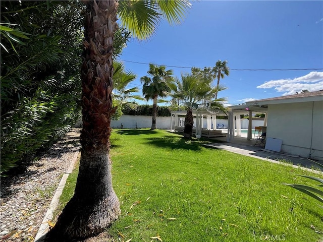 622 S Highland Dr, Palm Springs, CA 92264 - view of yard with a patio and a gazebo