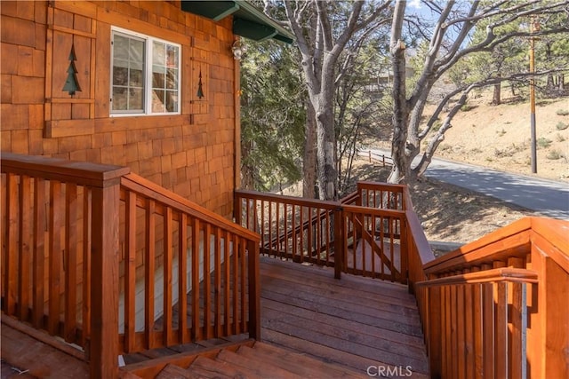 43897 Yosemite Dr, Big Bear Lake, CA 92315 - wooden terrace with stairs