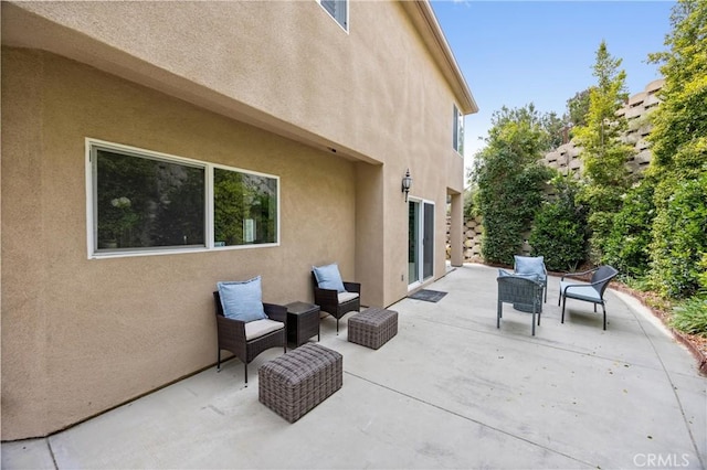 2421 N Feather Hill Dr, Orange, CA 92867 - view of patio / terrace