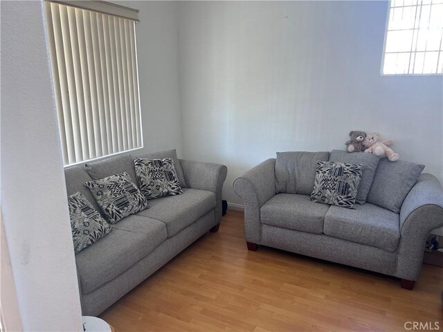 2005 E 120th St, Los Angeles, CA 90059 - photo 4