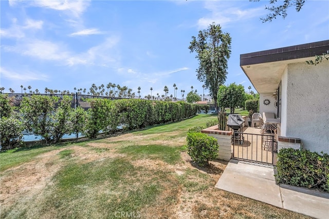 17 Toledo Dr, Rancho Mirage, CA 92270 - view of yard with a patio area