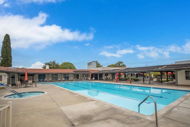 16182 Selva Dr, San Diego, CA 92128 - community pool featuring a hot tub and a patio