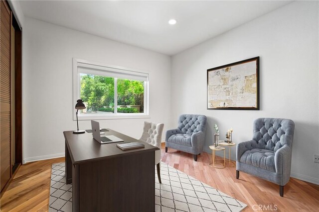 4408 Dulcinea Ct, Woodland Hills, CA 91364 - photo 24