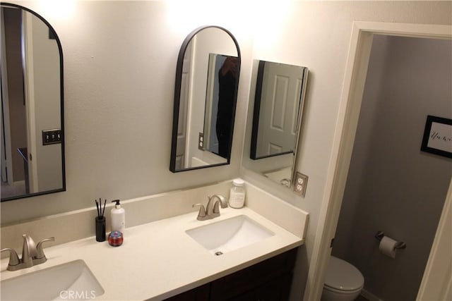 1338 Coral Gables Cir, Corona, CA 92881 - bathroom with double vanity and toilet