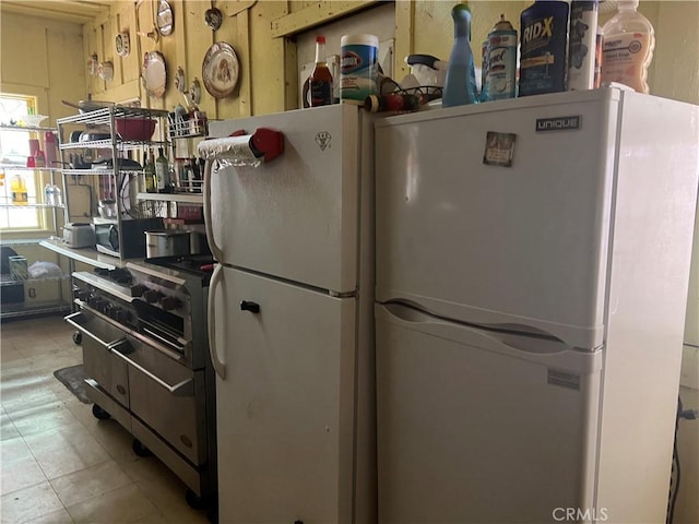 18727 Skyway, Stirling City, CA 95978 - kitchen featuring freestanding refrigerator
