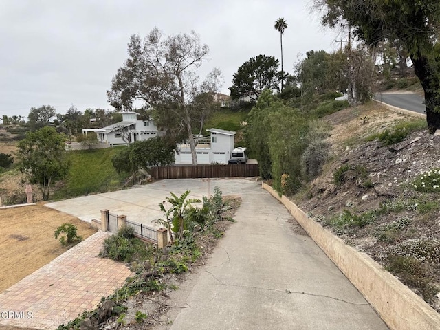 894 W Highland Dr, Camarillo, CA 93010 - photo 7
