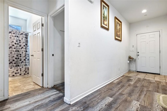 1413 La Quinta Way, Madera, CA 93638 - hall featuring wood finished floors and recessed lighting