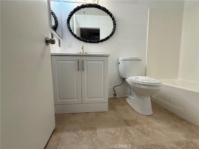 450 E 4th St Unit 207, Santa Ana, CA 92701 - full bathroom featuring toilet, vanity, and baseboards