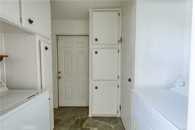 16811 Via Quedo, Desert Hot Springs, CA 92240 - laundry room featuring cabinet space and washing machine and dryer