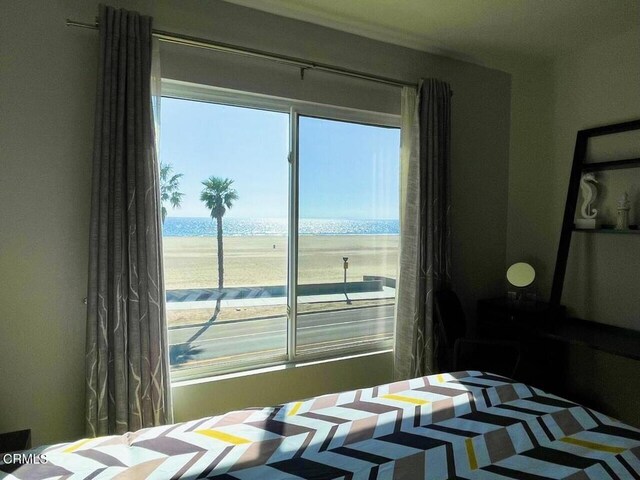 277 E Surfside Dr, Port Hueneme, CA 93041 - photo 17