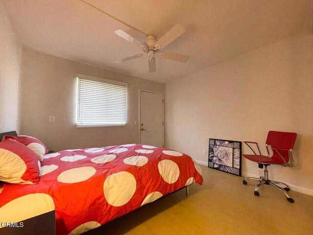 277 E Surfside Dr, Port Hueneme, CA 93041 - photo 14
