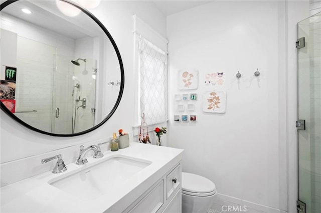 620 Brooks St, Laguna Beach, CA 92651 - full bathroom featuring a stall shower, vanity, toilet, and recessed lighting