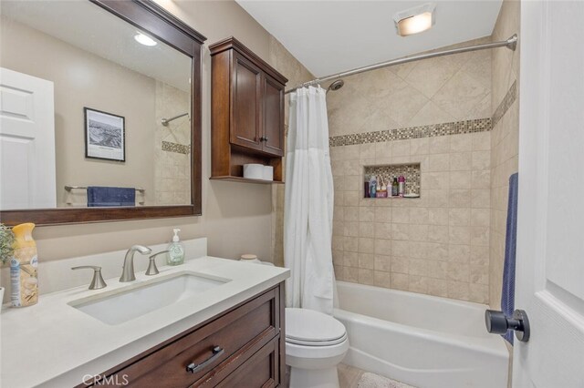 27702 Quincy St, Castaic, CA 91384 - full bath featuring vanity, shower / bathtub combination with curtain, and toilet