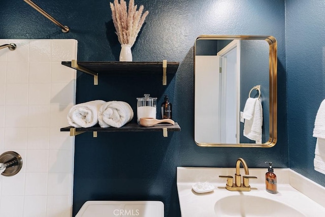 960 Butte Ave, Big Bear City, CA 92314 - full bath featuring a sink, a shower, and toilet