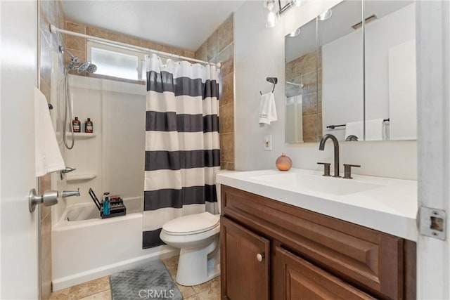 42045 Thornbush Ave, Lancaster, CA 93536 - full bath with vanity, shower / tub combo, and toilet