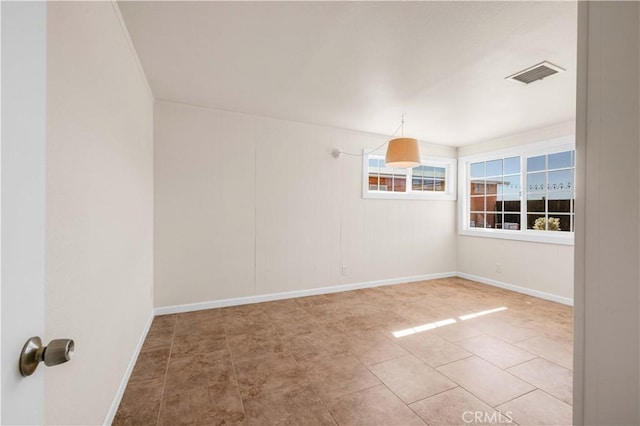 55850 Shannon Rd, Landers, CA 92285 - unfurnished room featuring baseboards