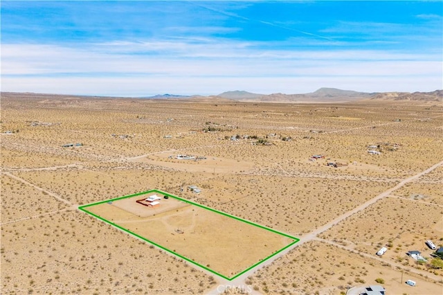 55850 Shannon Rd, Landers, CA 92285 - overview of rural landscape featuring mountains, a desert landscape, and property parcel outlined
