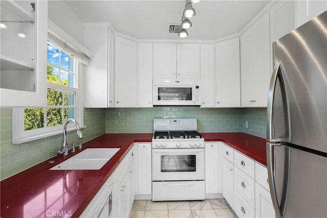 611 W Walnut Ave, Orange, CA 92868