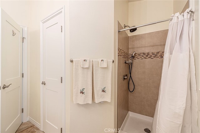 5340 Gardendale Ln, Palmdale, CA 93551 - bathroom with tiled shower