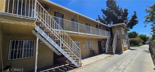 239 E Johnson St, Compton, CA 90220 - photo 2