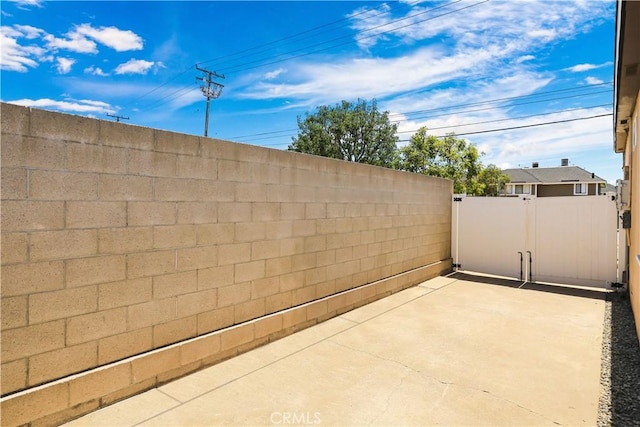 611 W Walnut Ave, Orange, CA 92868 - photo 27