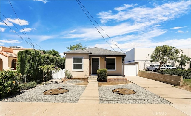 611 W Walnut Ave, Orange, CA 92868 - photo 1