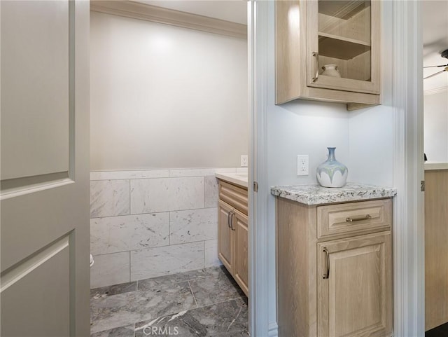 30229 Kingsridge Dr, Rancho Palos Verdes, CA 90275 - bathroom with vanity, ornamental molding, and ceiling fan